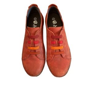 JUNGLA Slip On Shoes Red Size 9 1/2